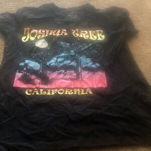 Joshua Tree Graphic Women's Tee - Black